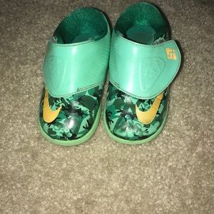 Toddler Kevin Durant shoes